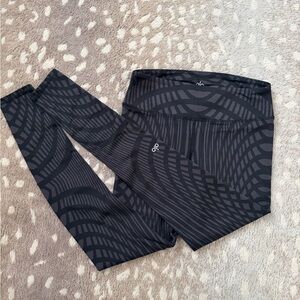 ALO Yoga Charcoal Patterned Leggings